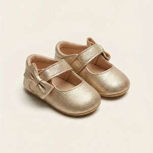 Charming Gold Mary Jane Dress Shoes for Kids